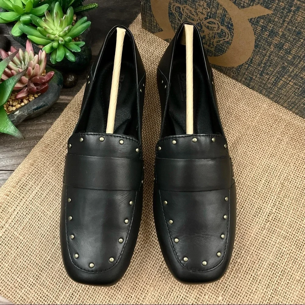 NIB Born Ballo Studded Leather Loafer